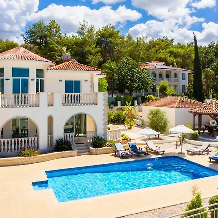 Komissa Villa Paphos